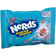 CANDY NERDS 45 GR GUMMY CLUSTER BERRY